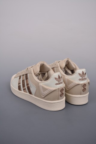 Adidas Originals Superstar 'White' view 2