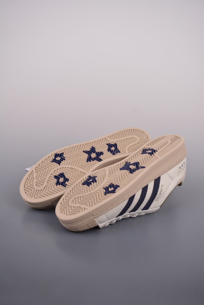 Adidas Originals Superstar 'White' view