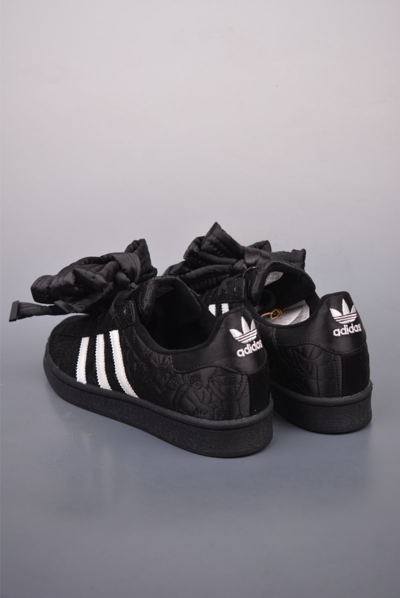 Adidas Originals Superstar 'White' view