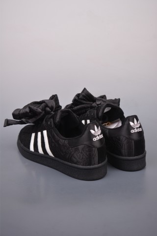 Adidas Originals Superstar 'White' view 2