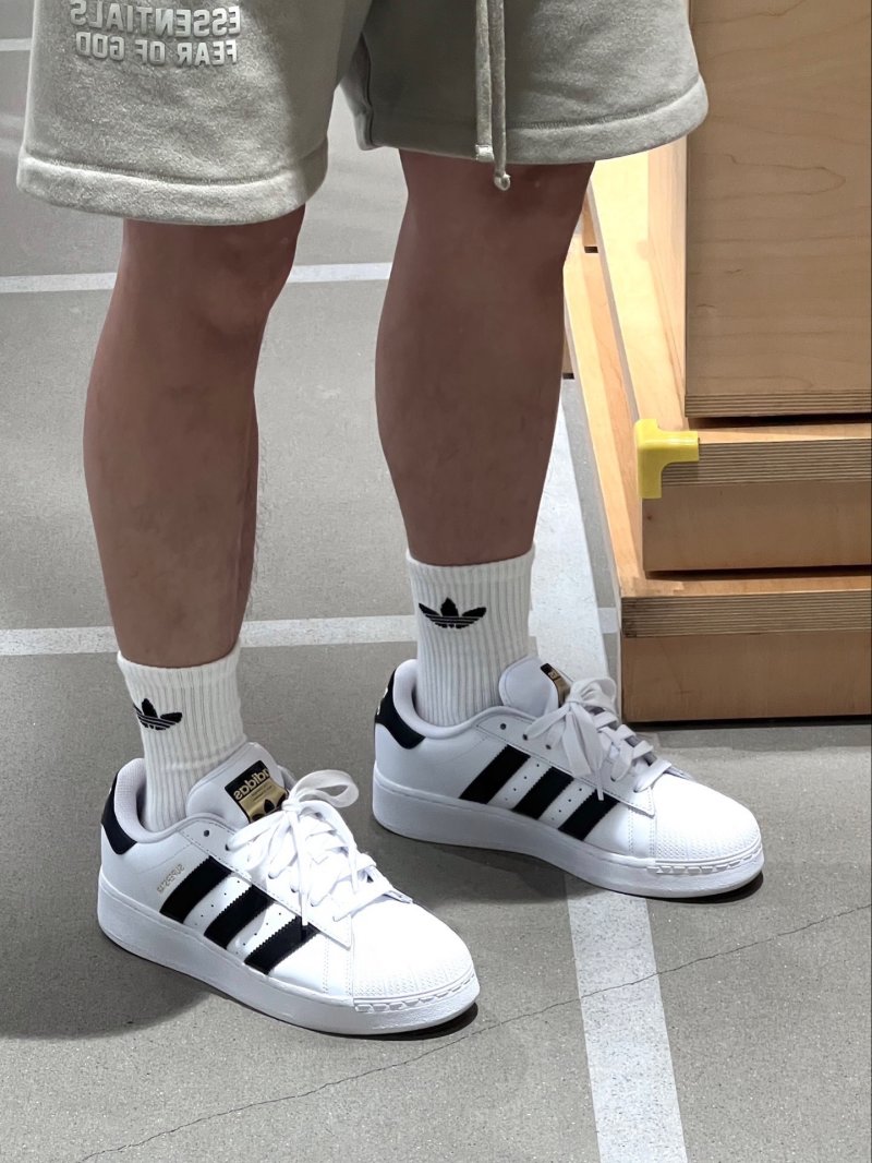 Adidas Originals Superstar XLG