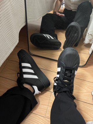Adidas Originals Superstar XLG view 5