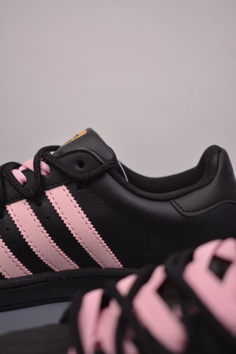 Adidas Originals Superstar XLG W 'White' view
