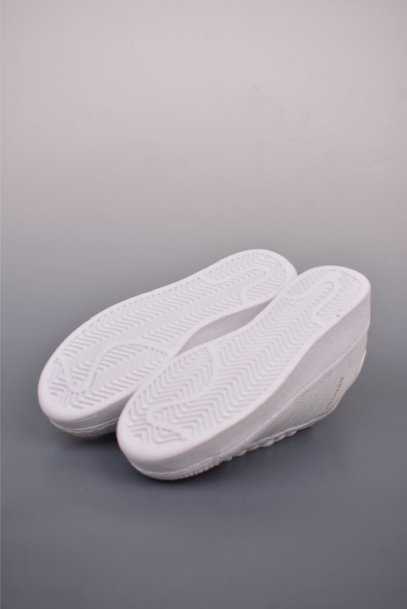 Adidas Originals Superstar XLG W view