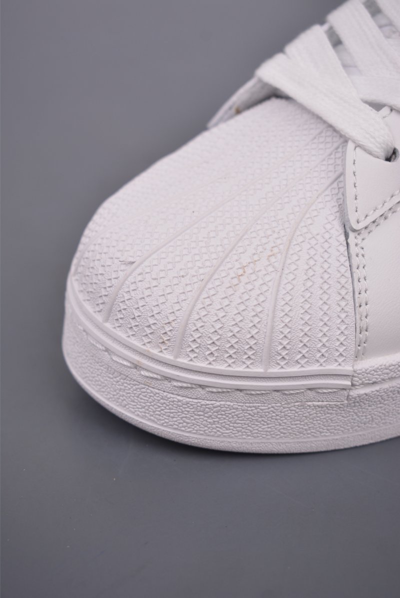 Adidas Originals Superstar XLG W view