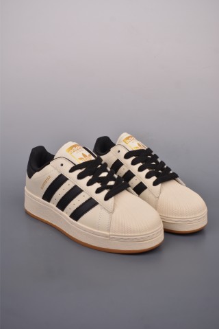Adidas Originals Superstar XLG W view 1