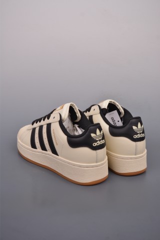 Adidas Originals Superstar XLG W view 2