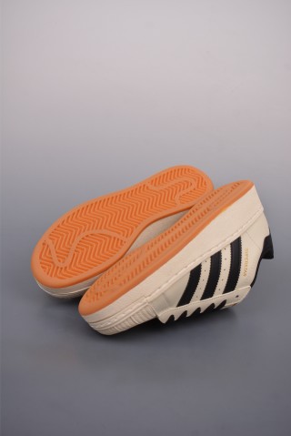 Adidas Originals Superstar XLG W view 3