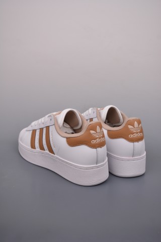 Adidas Superstar XLG W view 2