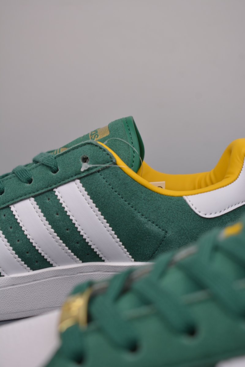 Adidas Superstar XLG W view