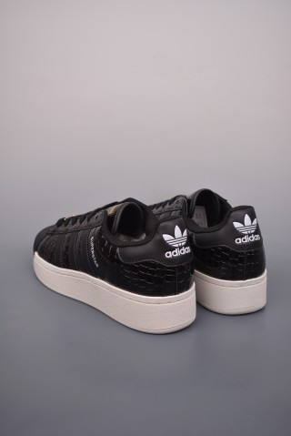 Adidas Superstar XLG W view 2