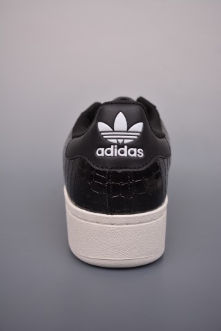 Adidas Superstar XLG W view 4