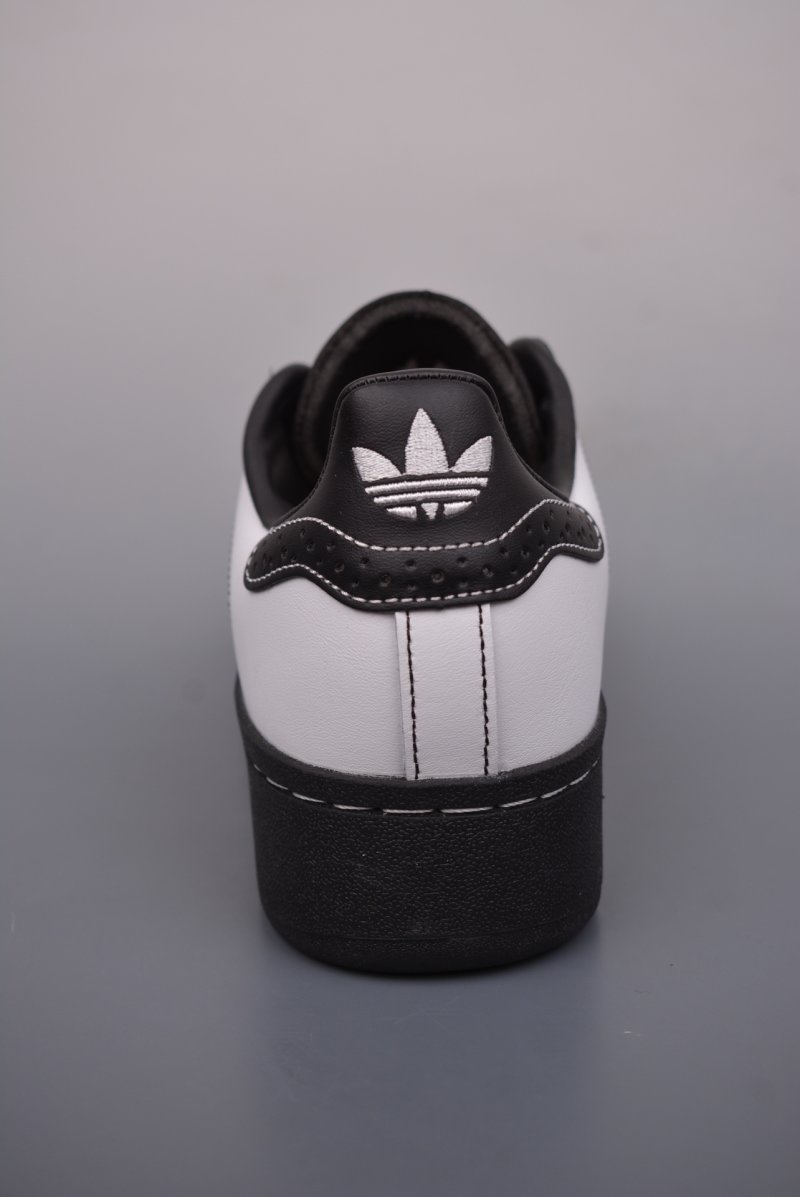 Adidas Superstar XLG W view