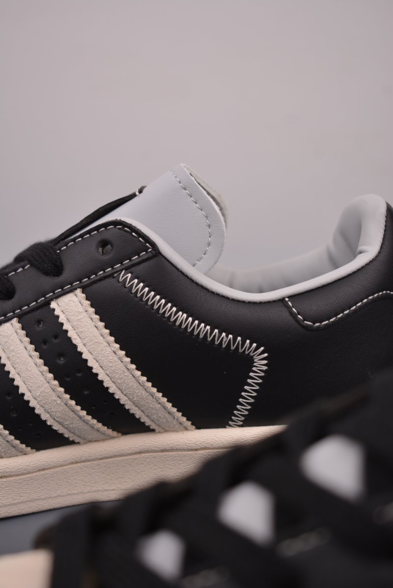 Adidas Superstar XLG W 'White' view
