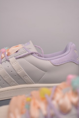 Adidas Superstar XLG W 'White' view 8