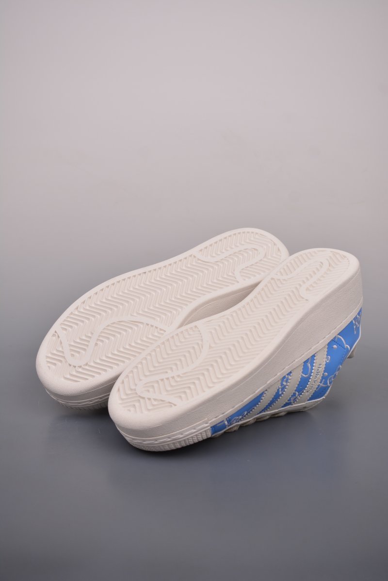 Adidas Superstar XLG W view