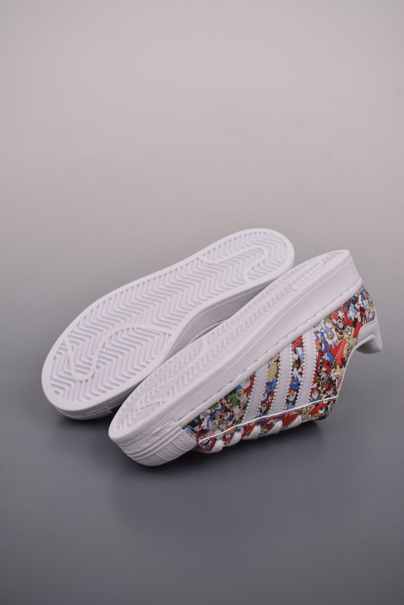 Adidas Superstar XLG W 'White' view