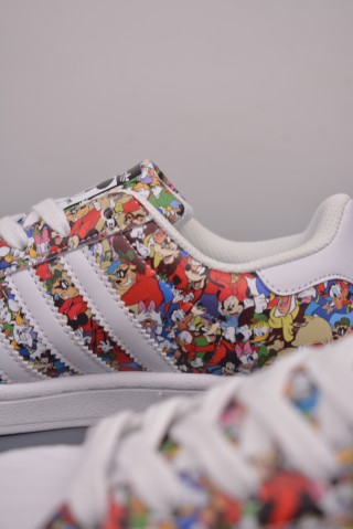 Adidas Superstar XLG W 'White' view 8