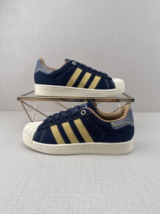 Adidas Superstar 82 view 4
