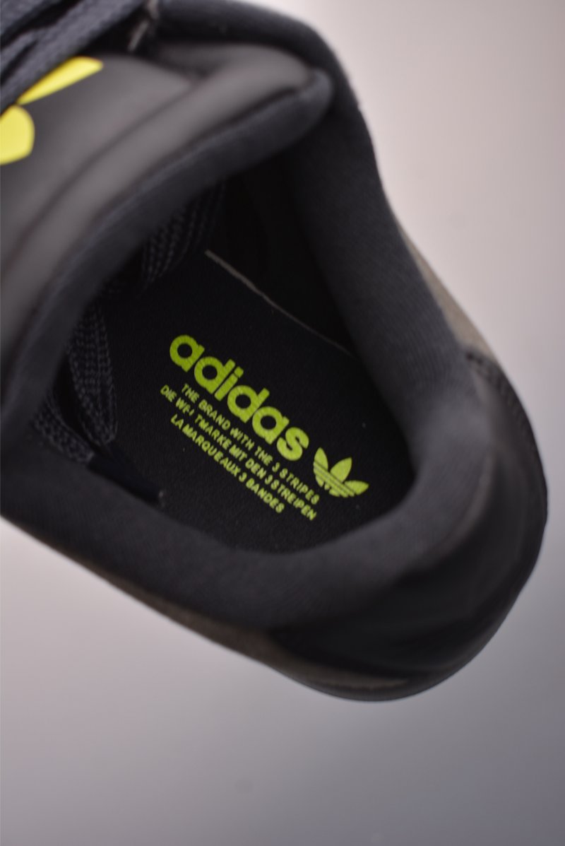 Adidas Superstar 2 ST view