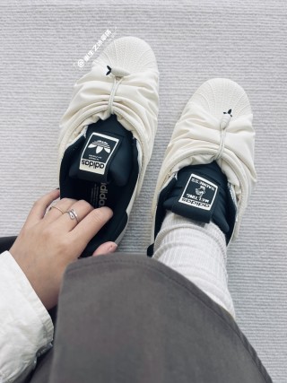 Melting Sadness x Adidas Originals Superstar view 2