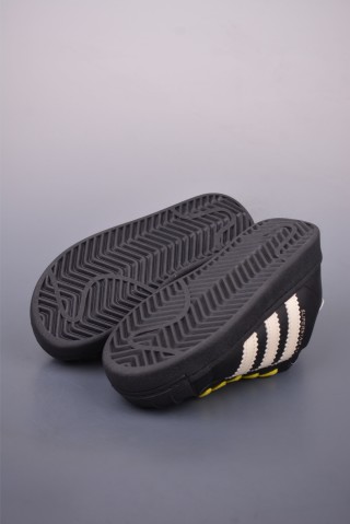 Pharrell x Adidas Superstar 92 view 3