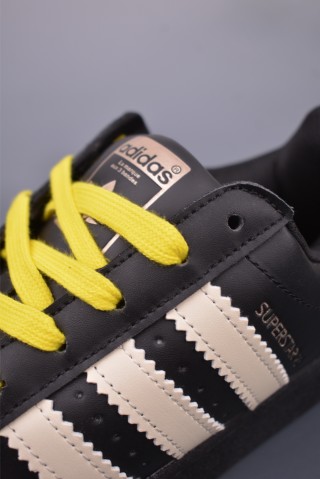 Pharrell x Adidas Superstar 92 view 7