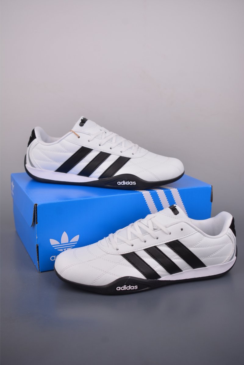 Adidas Adiracer 2026 view
