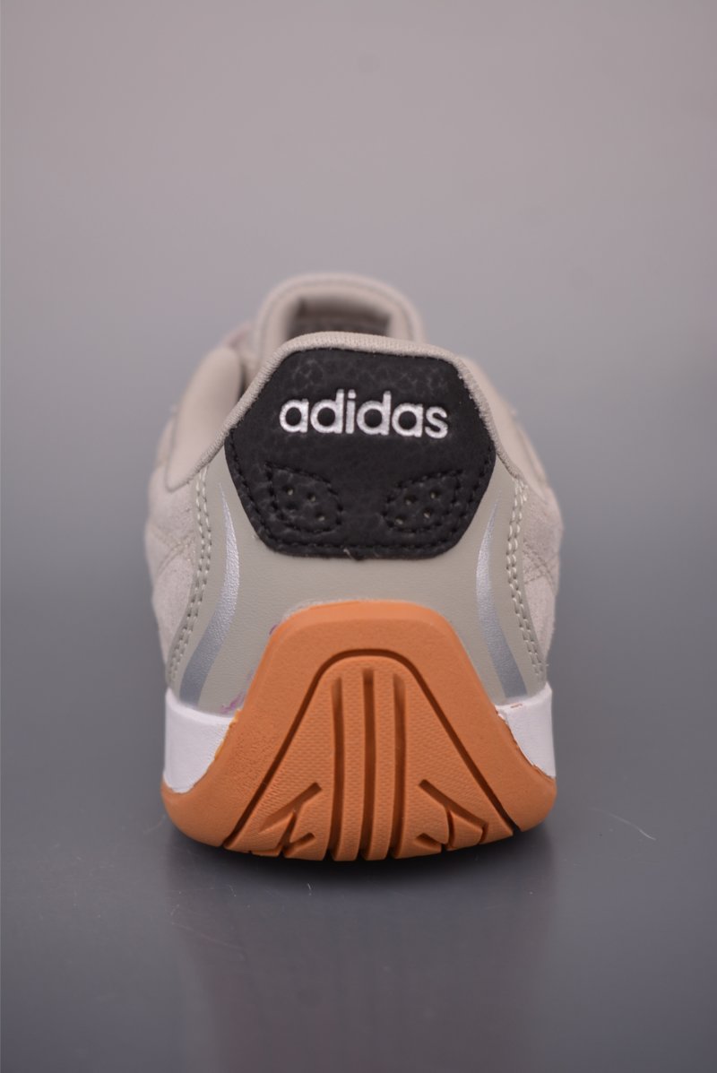 Adidas Originals Adiracer 2026 view