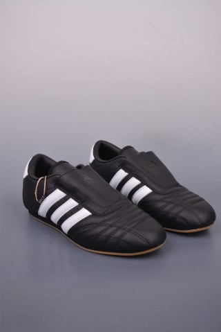Adidas Originals Taekwondo Low Slip-On 'Gum' view 1