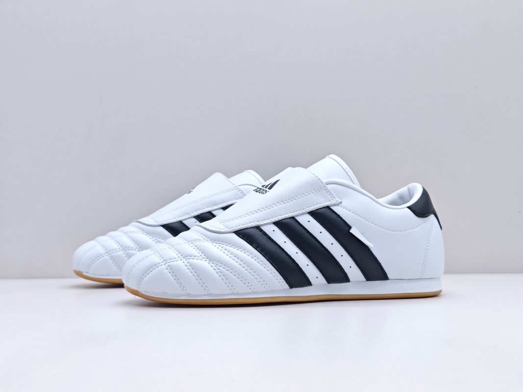 Adidas Originals Taekwondo Low 'White / Black' view