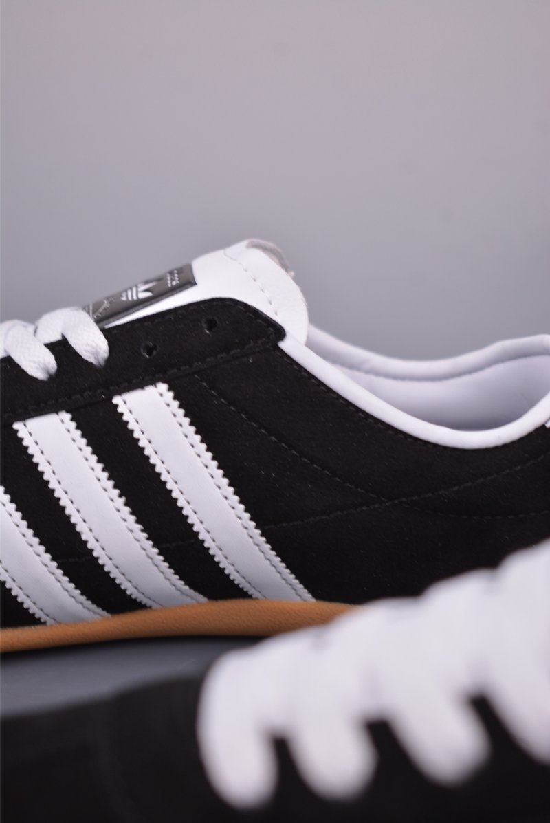 Adidas Originals Tokyo T RB view