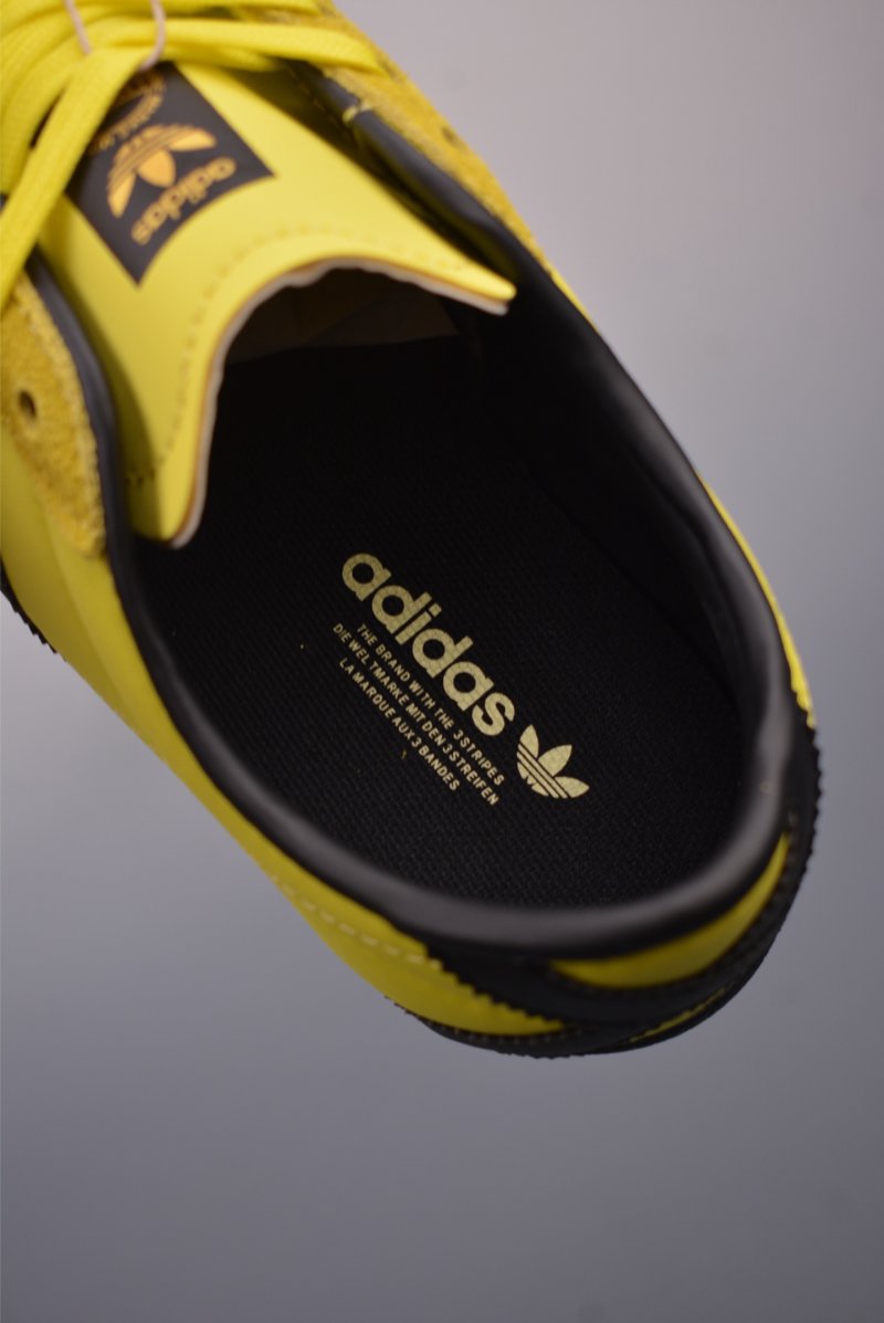 Adidas Originals Tokyo T RB view