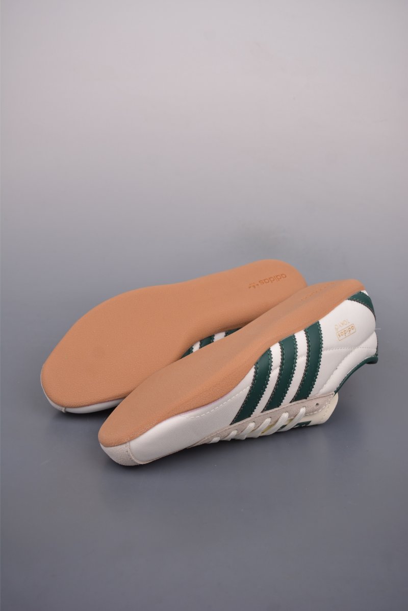 Adidas Originals Tokyo T RB view
