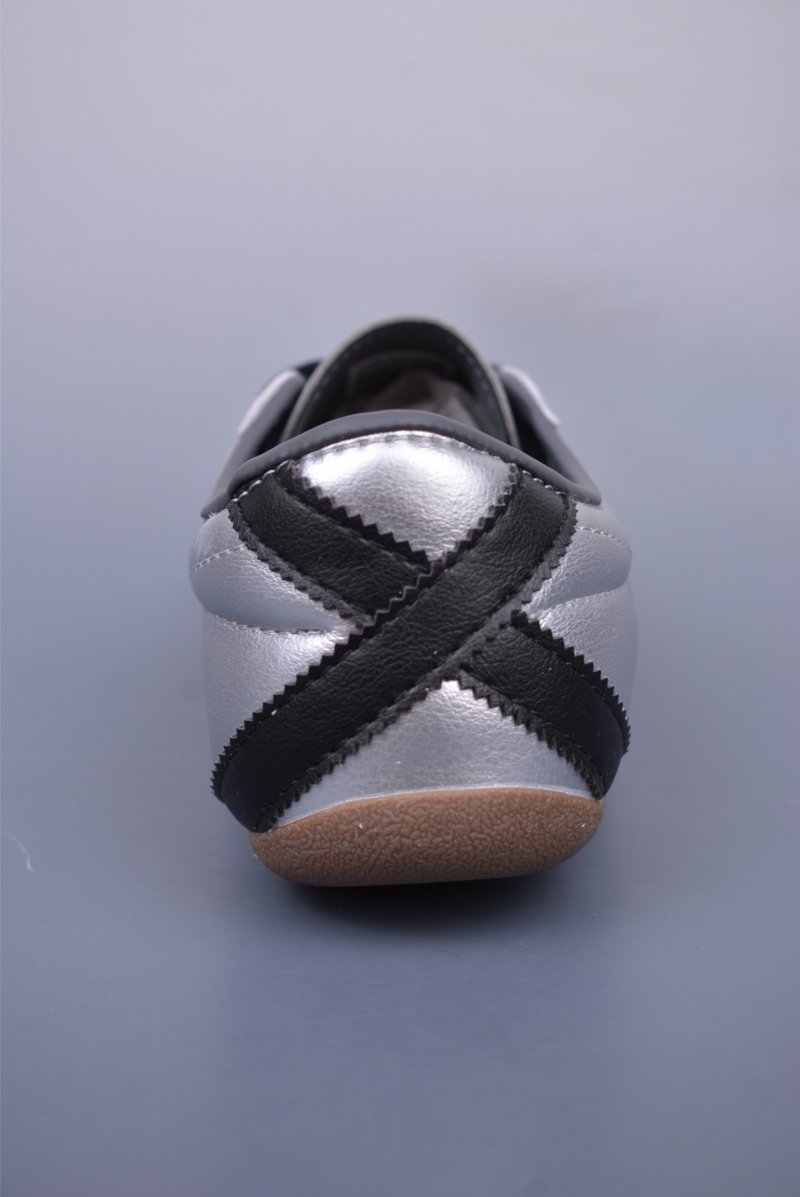 Adidas Originals Tokyo T RB view