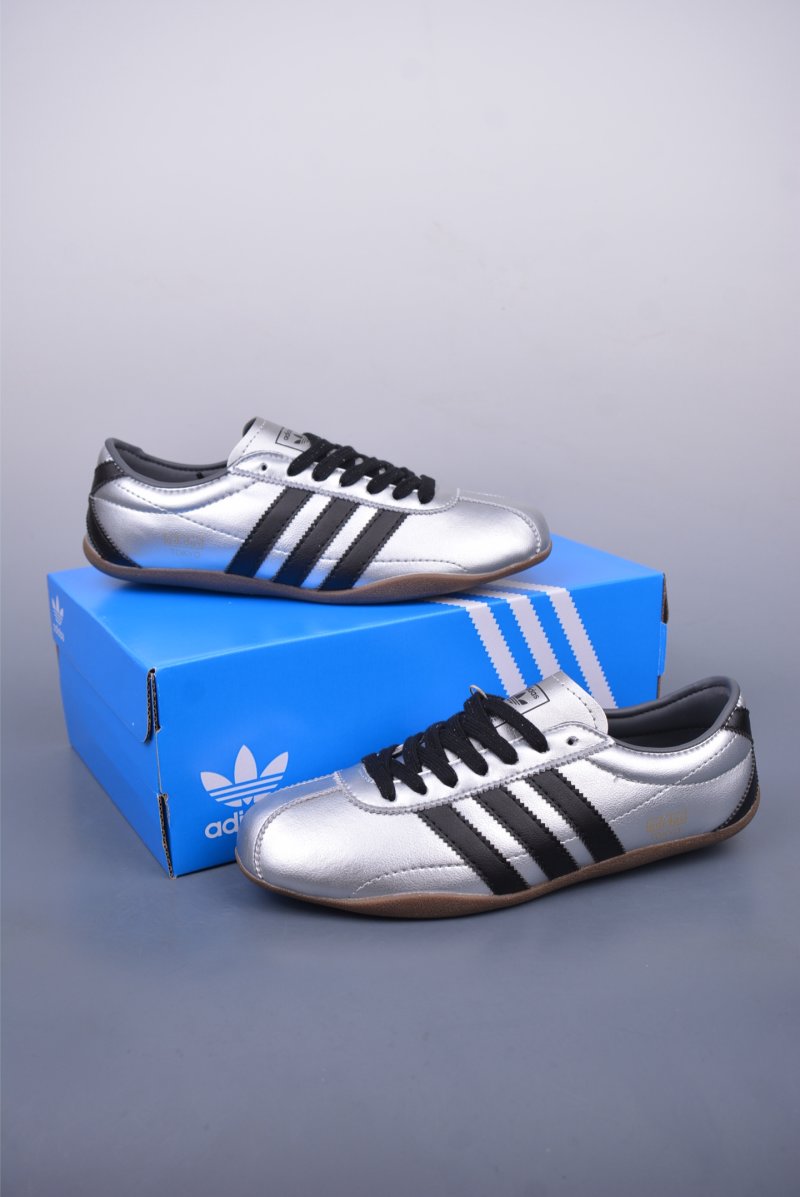 Adidas Originals Tokyo T RB view