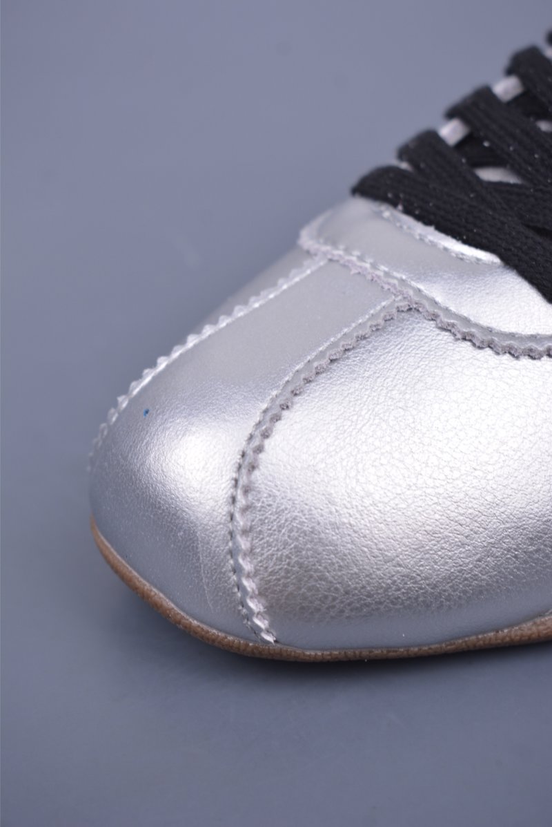 Adidas Originals Tokyo T RB view