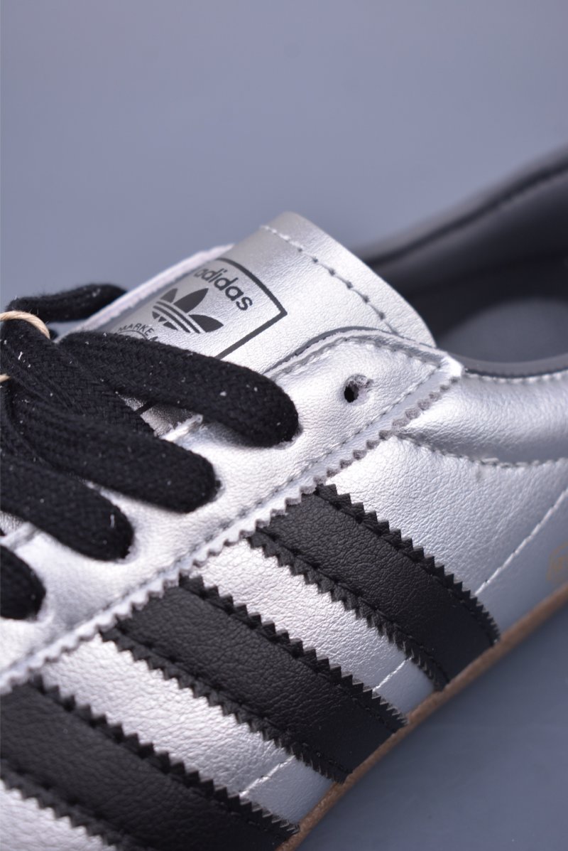 Adidas Originals Tokyo T RB view
