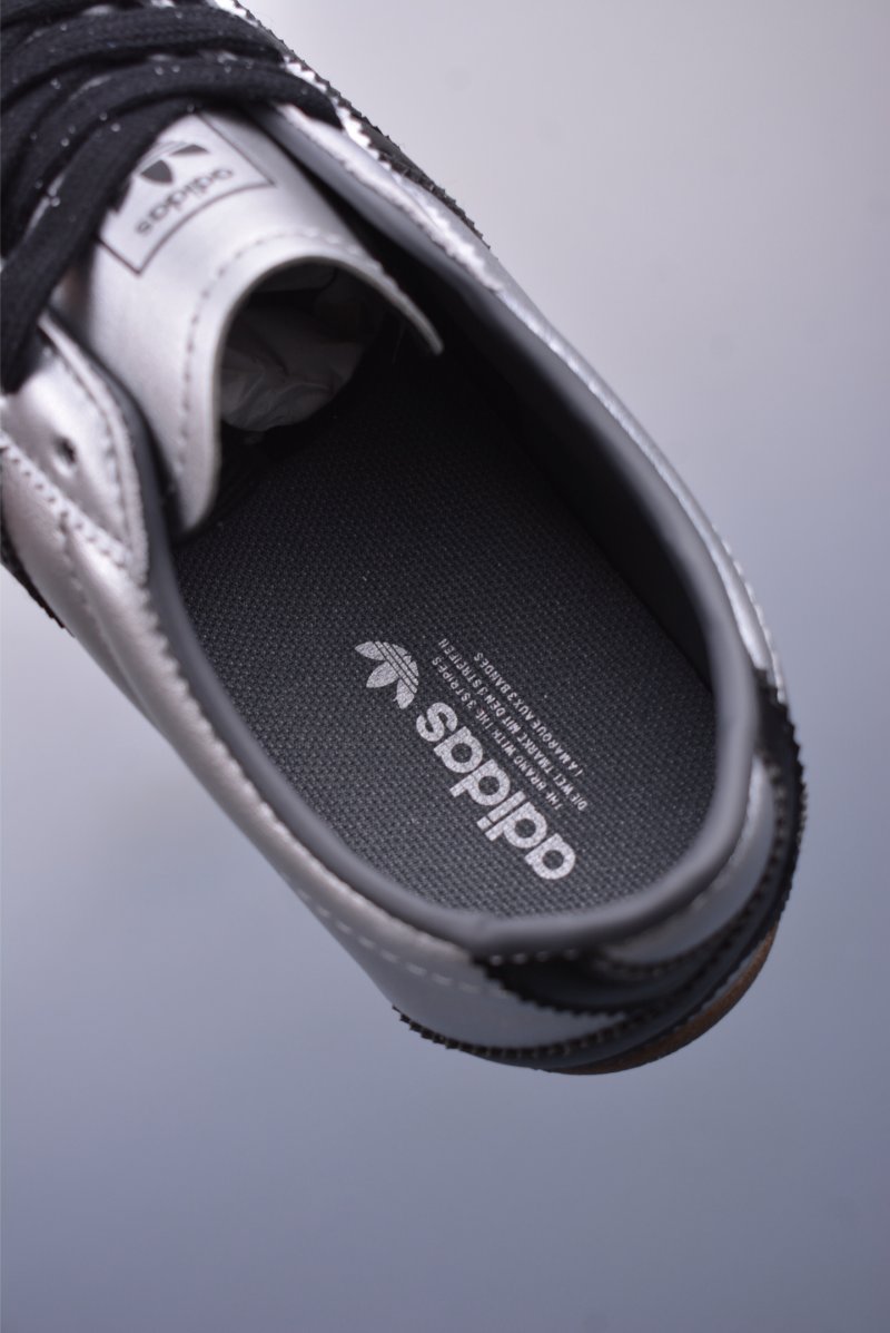 Adidas Originals Tokyo T RB view