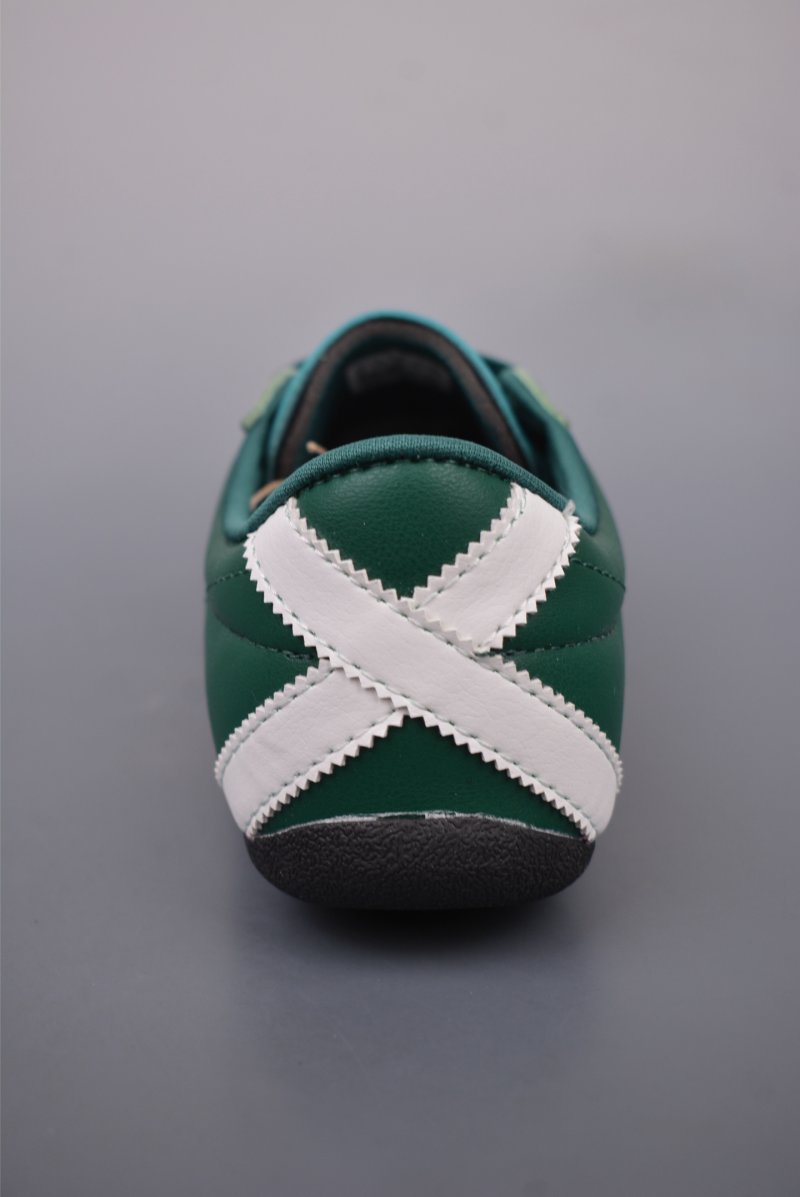 Adidas Originals Tokyo T RB view