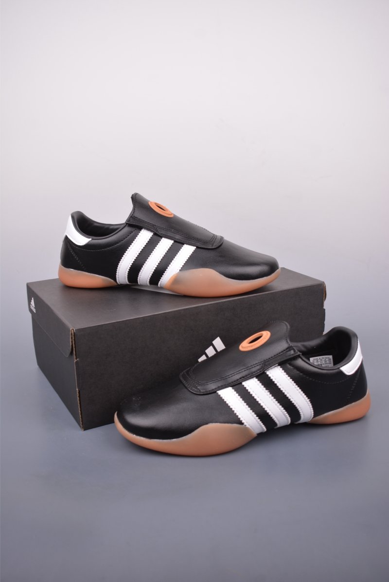 Adidas Taekwondo Mei W OFF view