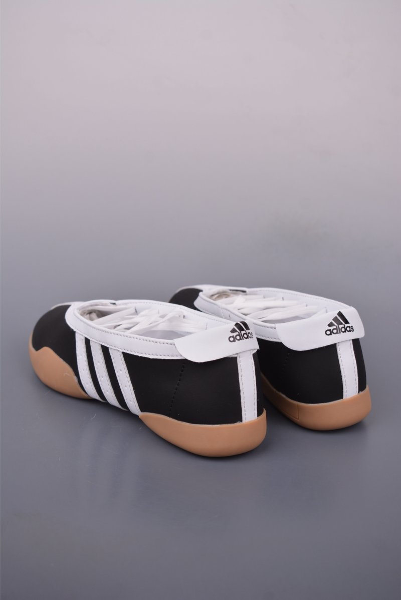 Adidas Taekwondo Mei W OFF view