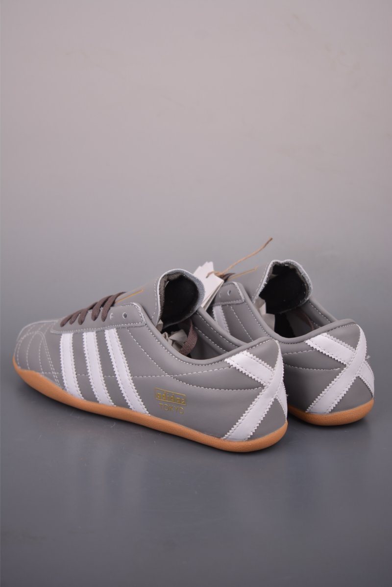 Adidas Tokyo W view