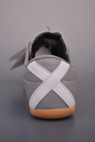 Adidas Tokyo W view 4