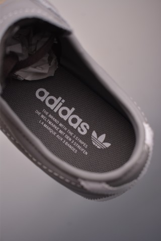 Adidas Tokyo W view 9