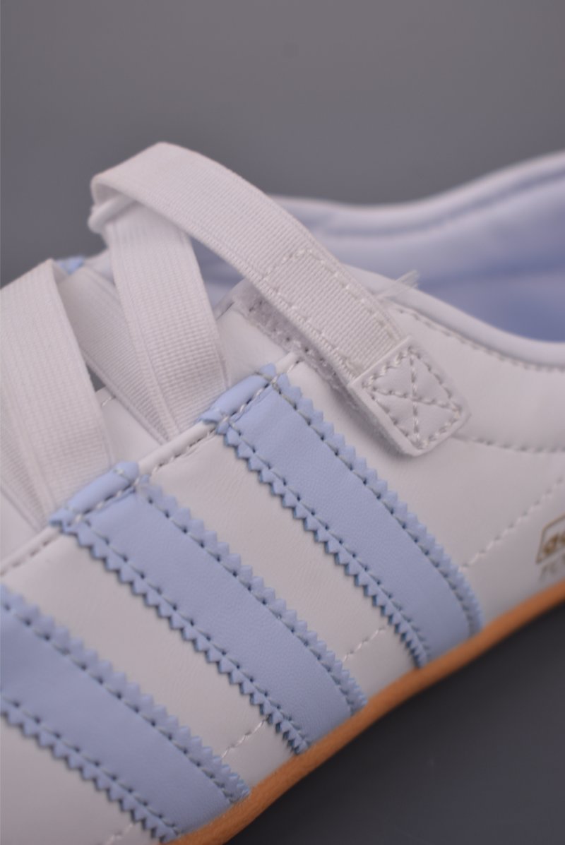 Adidas Tokyo W view