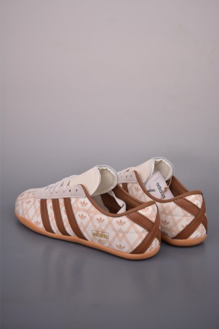 Adidas Tokyo W view 2