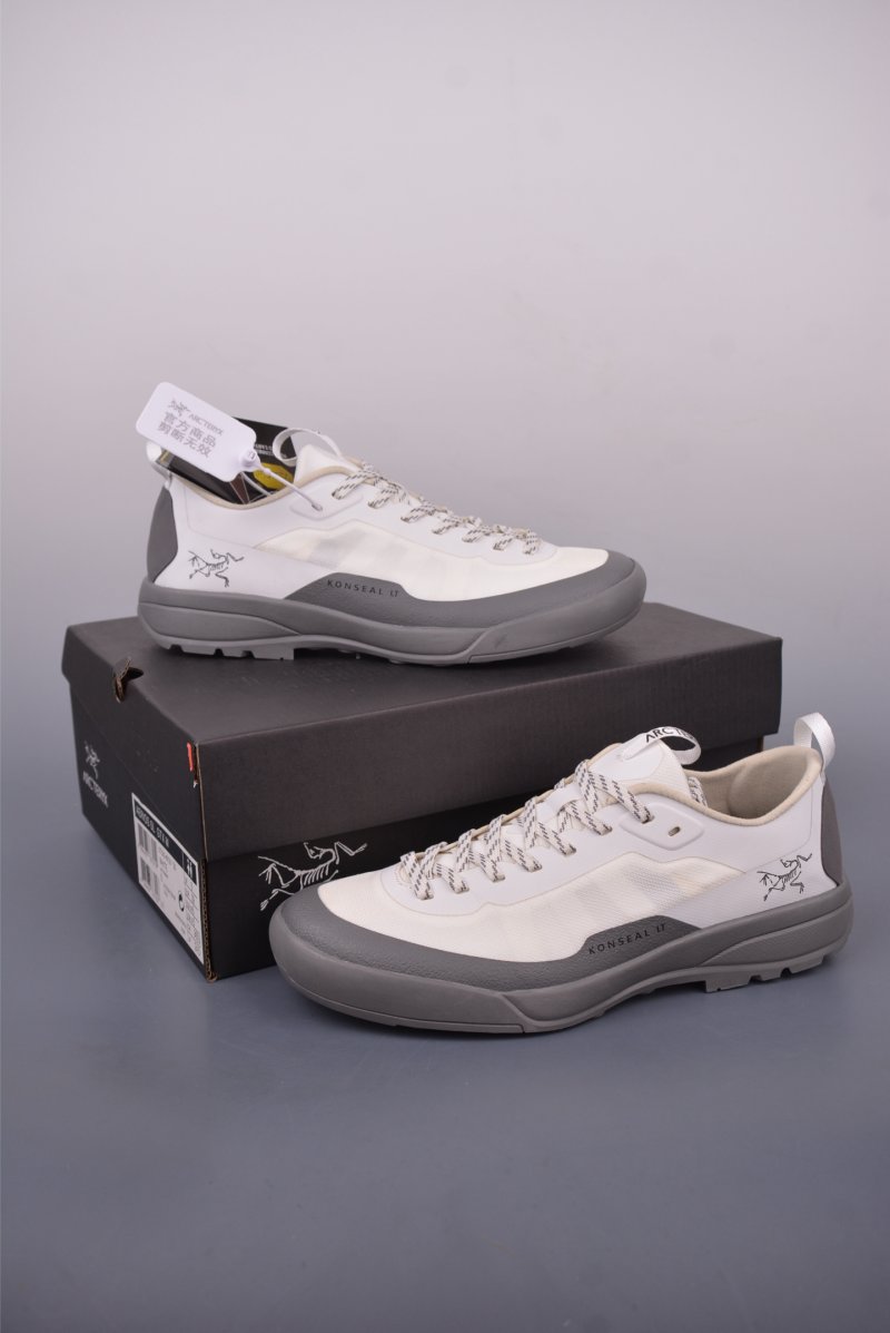 Arc'teryx Aerios FL GTX view