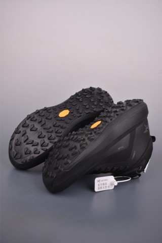 Arc'teryx Aerios Mid GTX W view 3