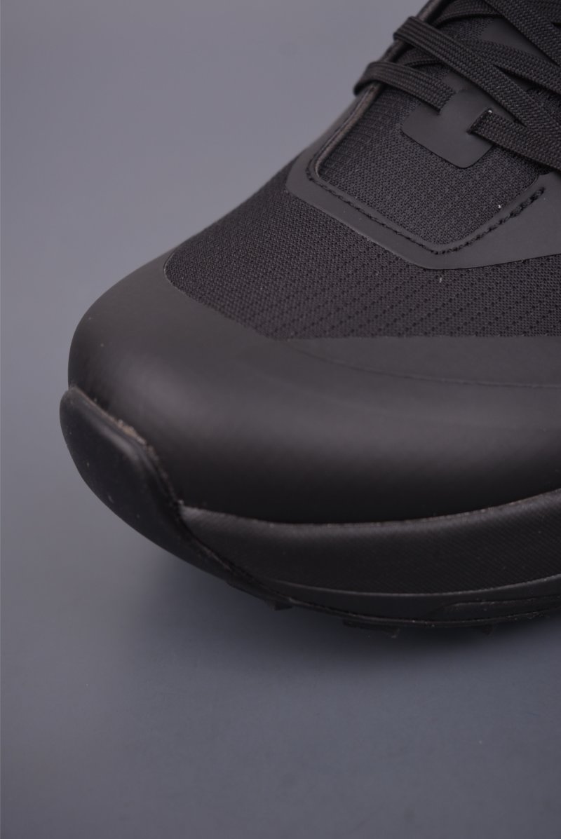 Arc'teryx Aerios Mid GTX W view